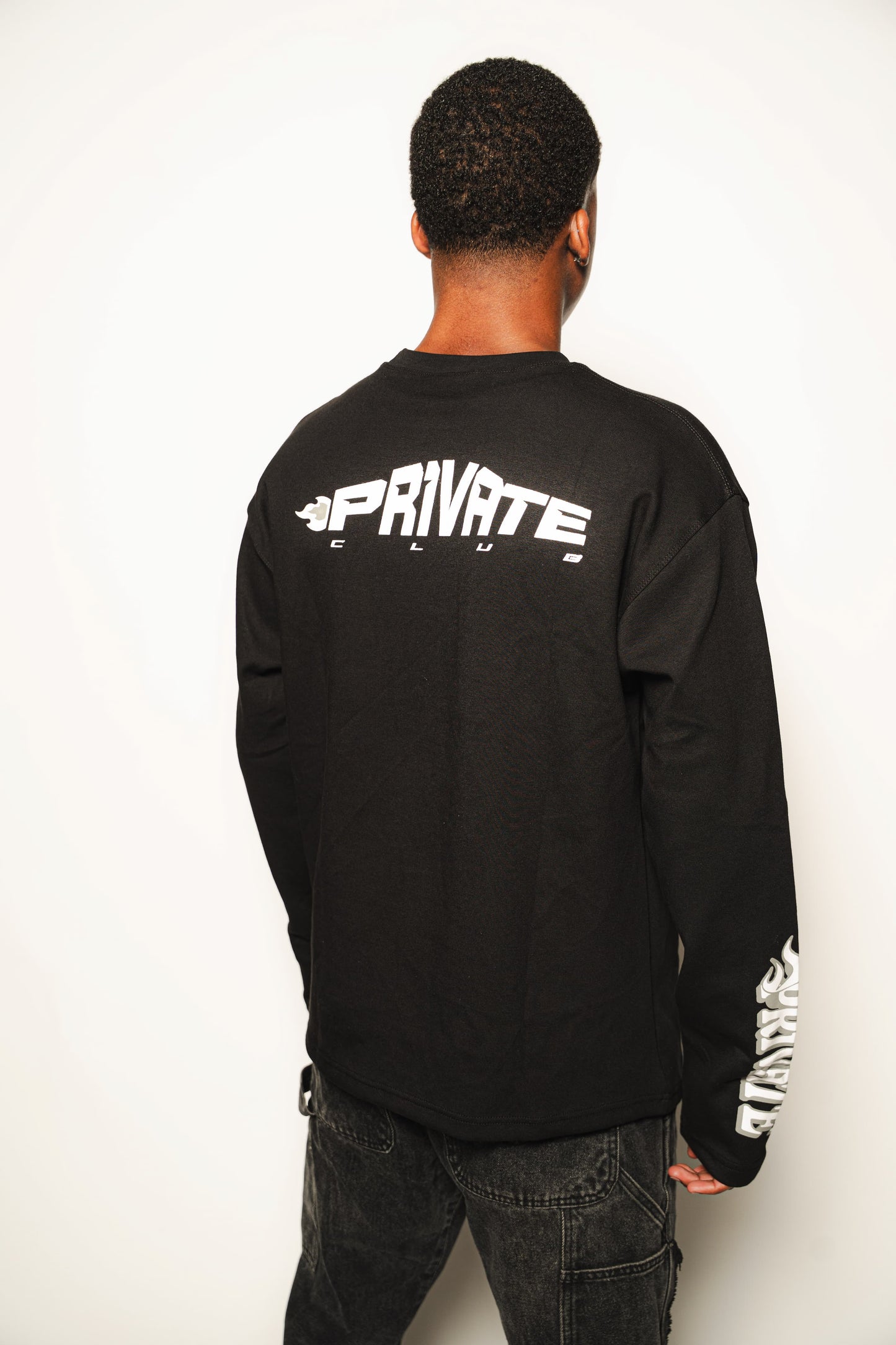 PR1VATE BLACK WITH WHITE LONGSLEEVE 22