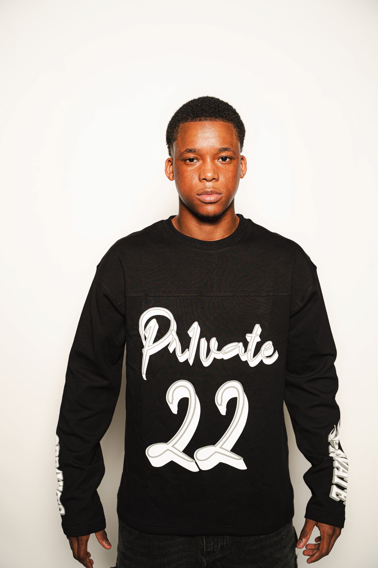 PR1VATE BLACK WITH WHITE LONGSLEEVE 22