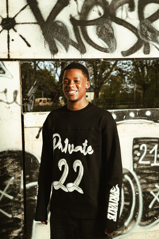 PR1VATE BLACK WITH WHITE LONGSLEEVE 22